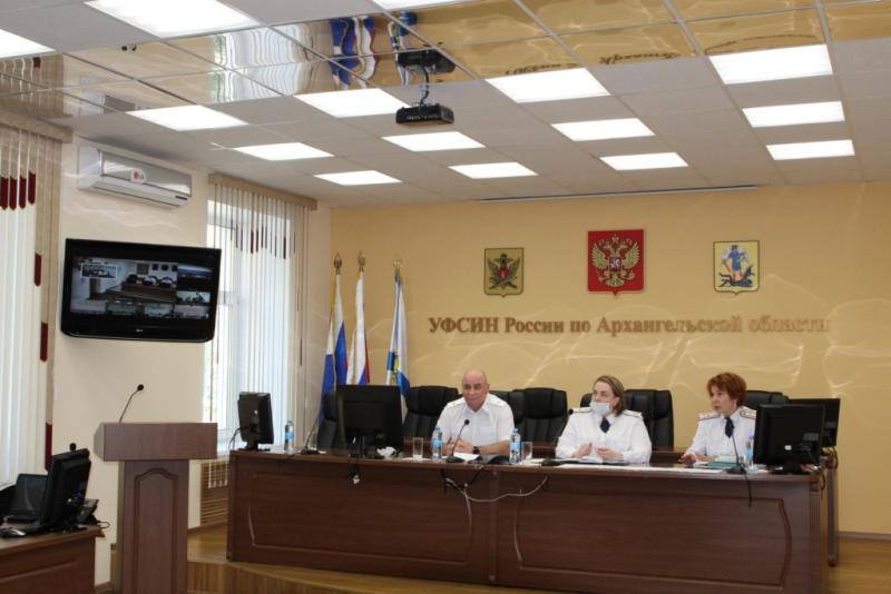 Работник ИК-5 стала серебряным призером конкурса среди пенитенциарных  психологов СЗФО